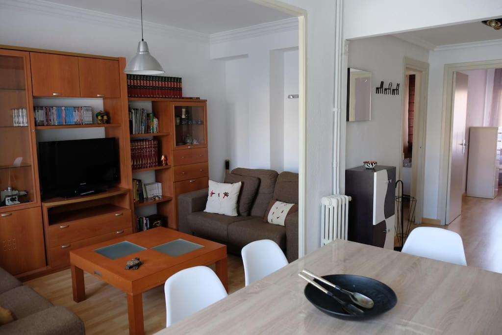 Apartamento “Las Calmas” En ウエスカ エクステリア 写真